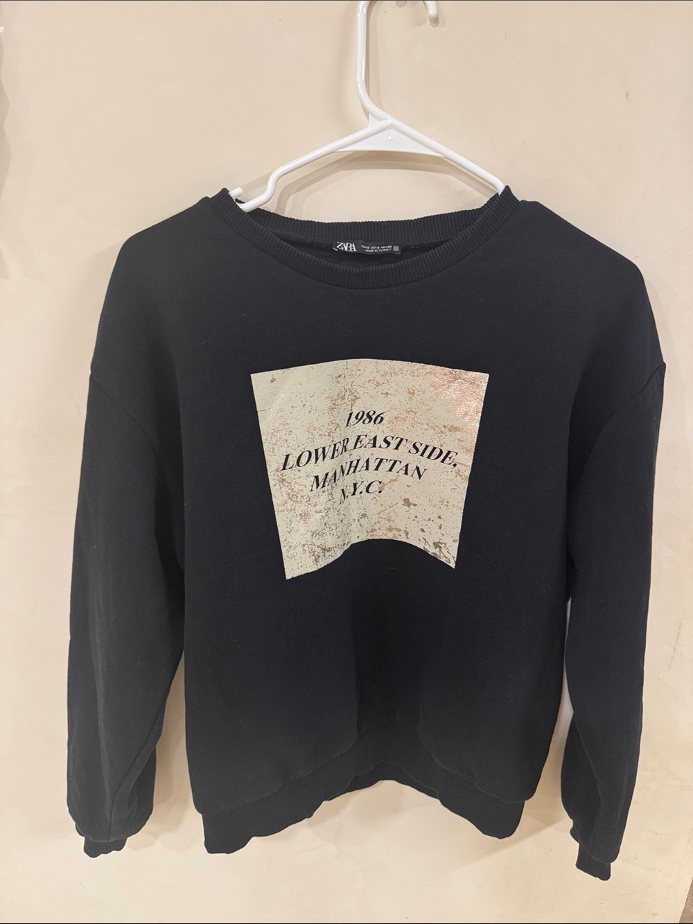 Zara Black Crewneck Sweatshirt with Off-White Manhattan Graphic